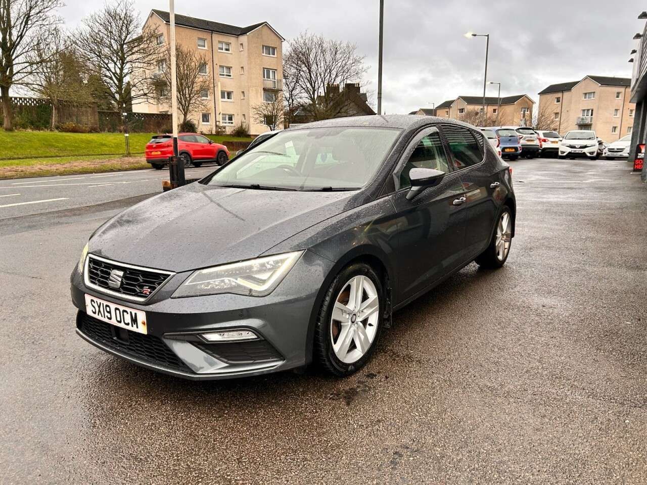 A 2019 SEAT LEON 1.5 TSI EVO FR Hatchback 5dr Petrol Manual Euro 6 (s/s) (150 ps) A 2019 SEAT LEON 1.5 TSI EVO FR Hatchback 5dr Petrol Manual Euro 6 (s/s) (150 ps)