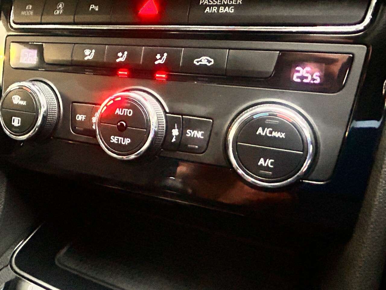 2019 SEAT LEON 2019 SEAT LEON