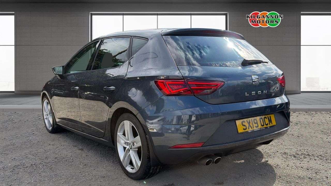 A 2019 SEAT LEON 1.5 TSI EVO FR Hatchback 5dr Petrol Manual Euro 6 (s/s) (150 ps) A 2019 SEAT LEON 1.5 TSI EVO FR Hatchback 5dr Petrol Manual Euro 6 (s/s) (150 ps)