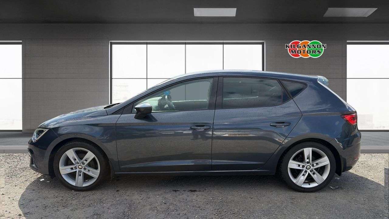 A 2019 SEAT LEON 1.5 TSI EVO FR Hatchback 5dr Petrol Manual Euro 6 (s/s) (150 ps) A 2019 SEAT LEON 1.5 TSI EVO FR Hatchback 5dr Petrol Manual Euro 6 (s/s) (150 ps)