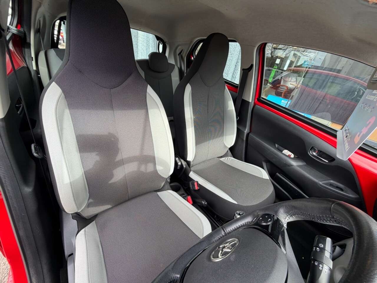 2016 TOYOTA AYGO 2016 TOYOTA AYGO
