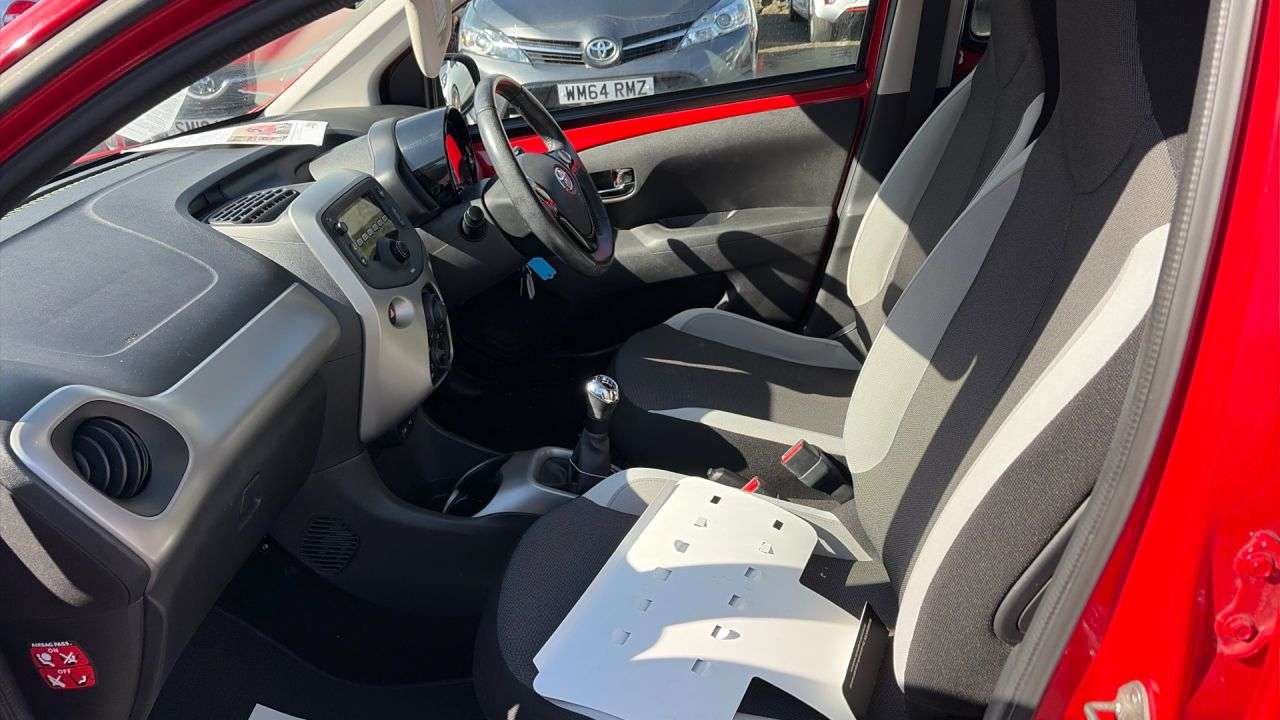 2016 TOYOTA AYGO 2016 TOYOTA AYGO