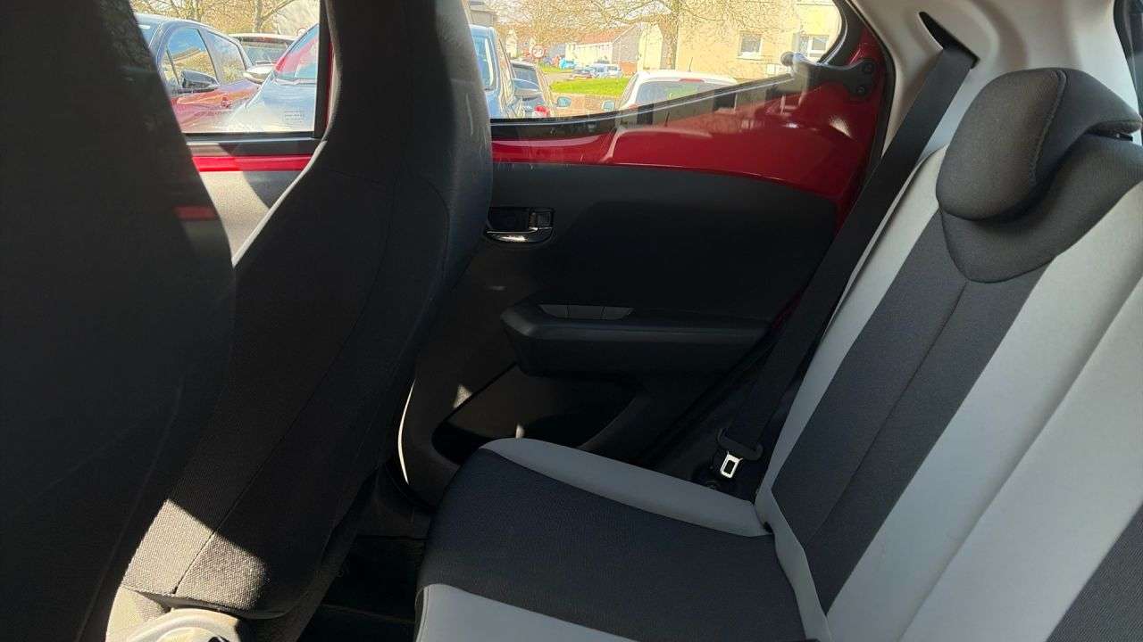 2016 TOYOTA AYGO 2016 TOYOTA AYGO