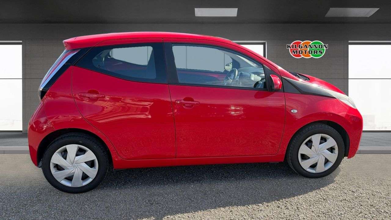 2016 TOYOTA AYGO 2016 TOYOTA AYGO