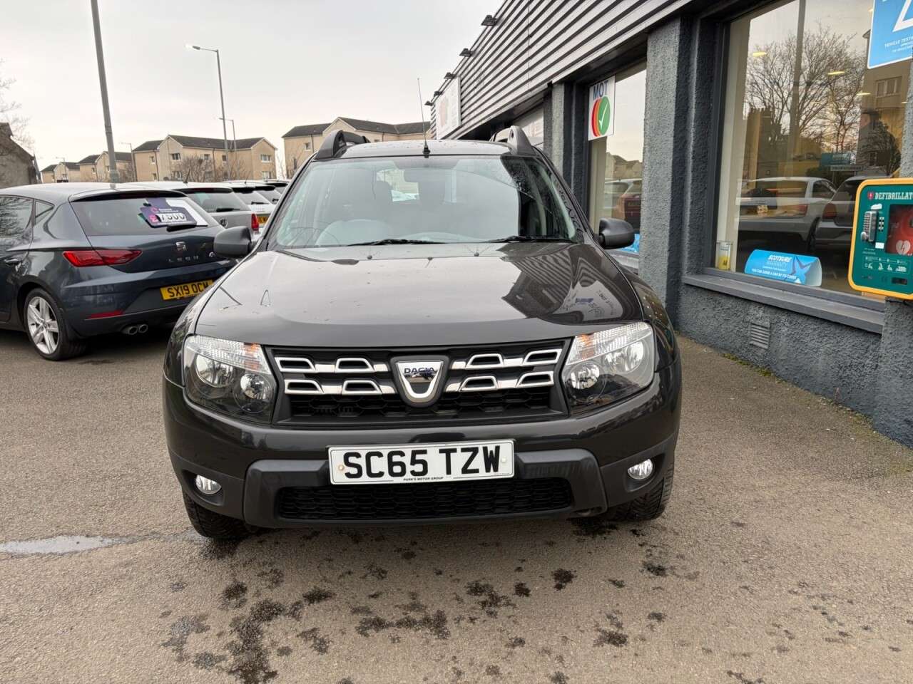 A 2015 DACIA DUSTER 1.5 dCi Ambiance SUV 5dr Diesel Manual 4WD Euro 6 (s/s) (110 ps) A 2015 DACIA DUSTER 1.5 dCi Ambiance SUV 5dr Diesel Manual 4WD Euro 6 (s/s) (110 ps)
