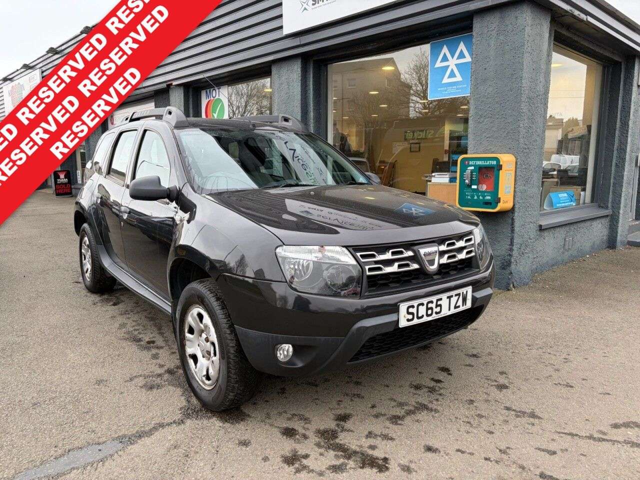 A 2015 DACIA DUSTER 1.5 dCi Ambiance SUV 5dr Diesel Manual 4WD Euro 6 (s/s) (110 ps) A 2015 DACIA DUSTER 1.5 dCi Ambiance SUV 5dr Diesel Manual 4WD Euro 6 (s/s) (110 ps)