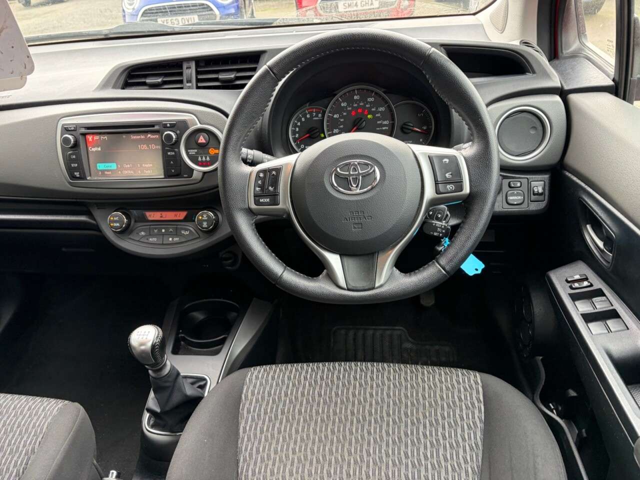 2014 TOYOTA YARIS 2014 TOYOTA YARIS