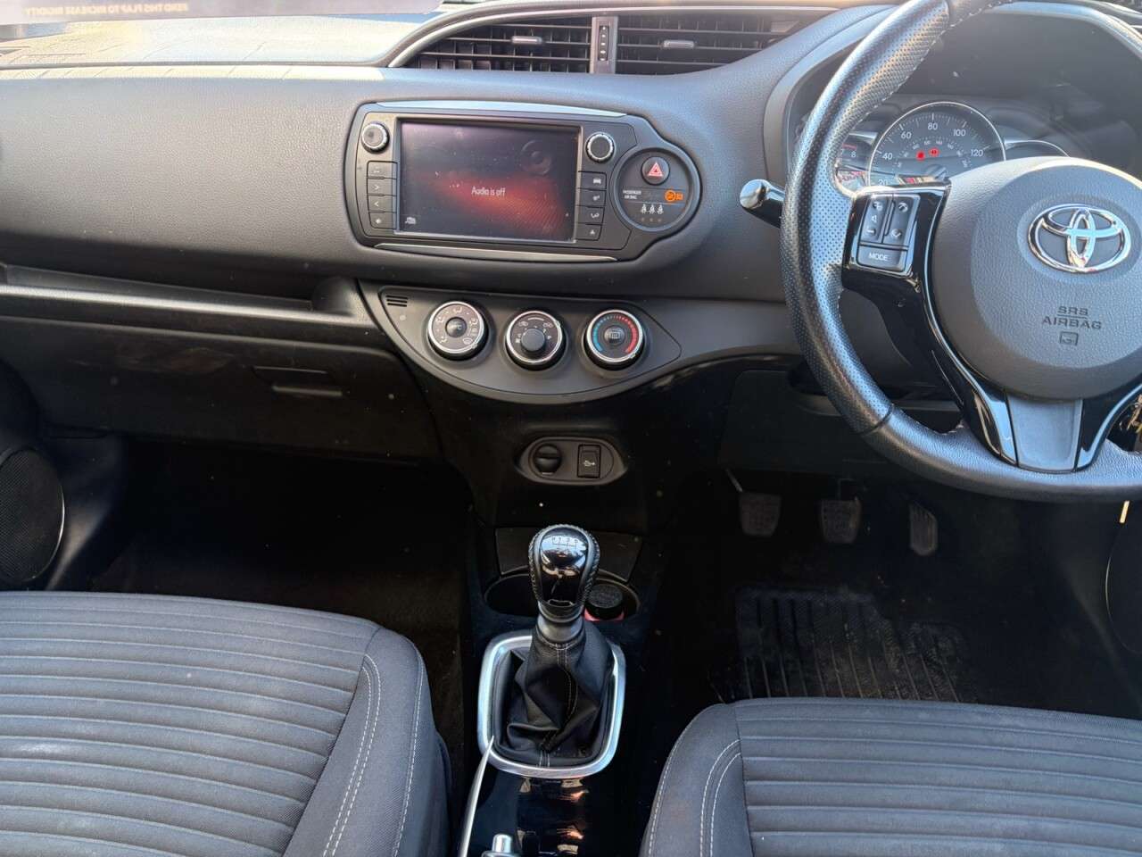 2016 TOYOTA YARIS 2016 TOYOTA YARIS
