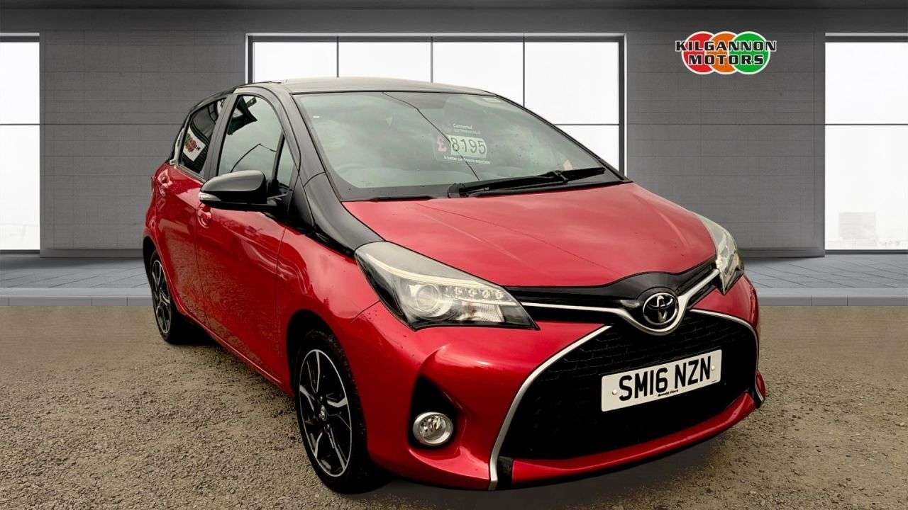 A 2016 TOYOTA YARIS 1.33 Dual VVT-i Design Hatchback 5dr Petrol Manual Euro 6 (99 ps) A 2016 TOYOTA YARIS 1.33 Dual VVT-i Design Hatchback 5dr Petrol Manual Euro 6 (99 ps)