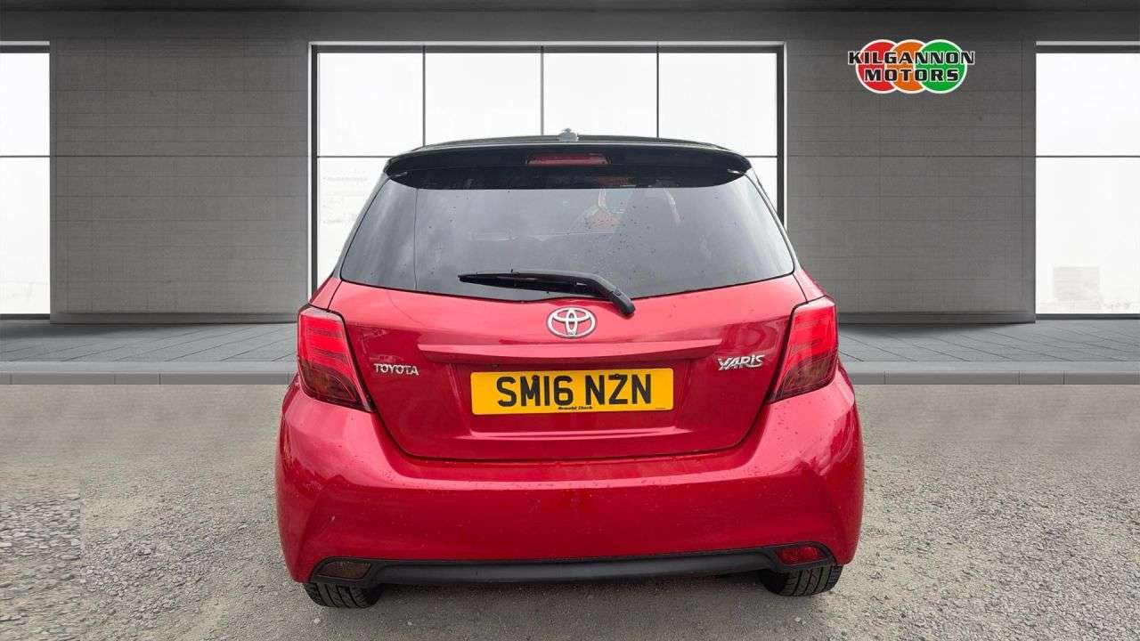 2016 TOYOTA YARIS 2016 TOYOTA YARIS