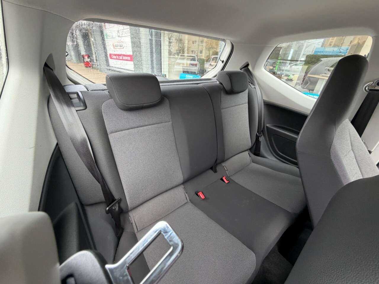 2015 VOLKSWAGEN UP! 2015 VOLKSWAGEN UP!