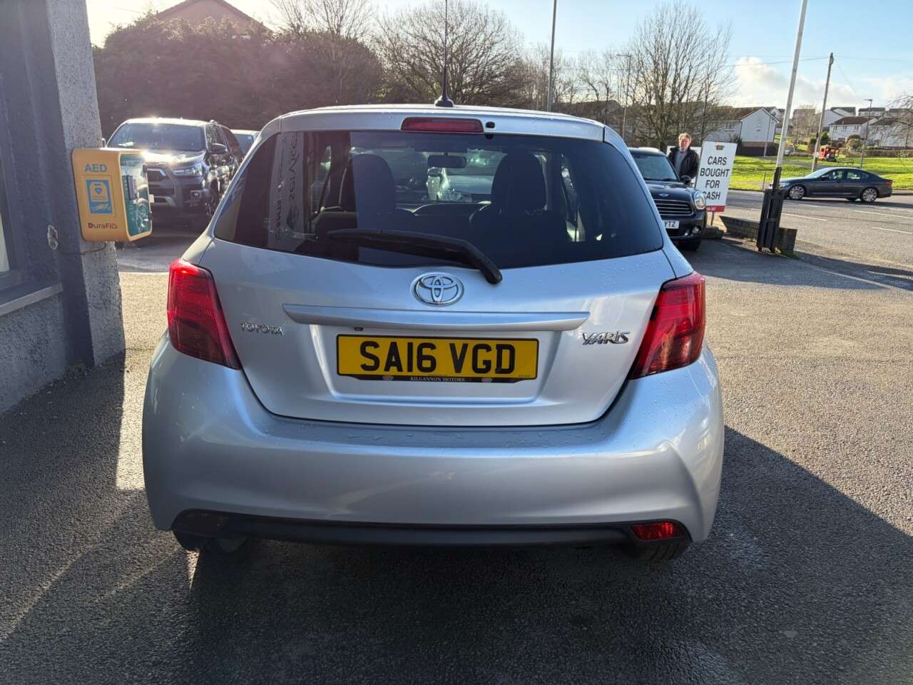 A 2016 TOYOTA YARIS 1.33 Dual VVT-i Icon Hatchback 5dr Petrol Manual Euro 6 (99 ps) A 2016 TOYOTA YARIS 1.33 Dual VVT-i Icon Hatchback 5dr Petrol Manual Euro 6 (99 ps)