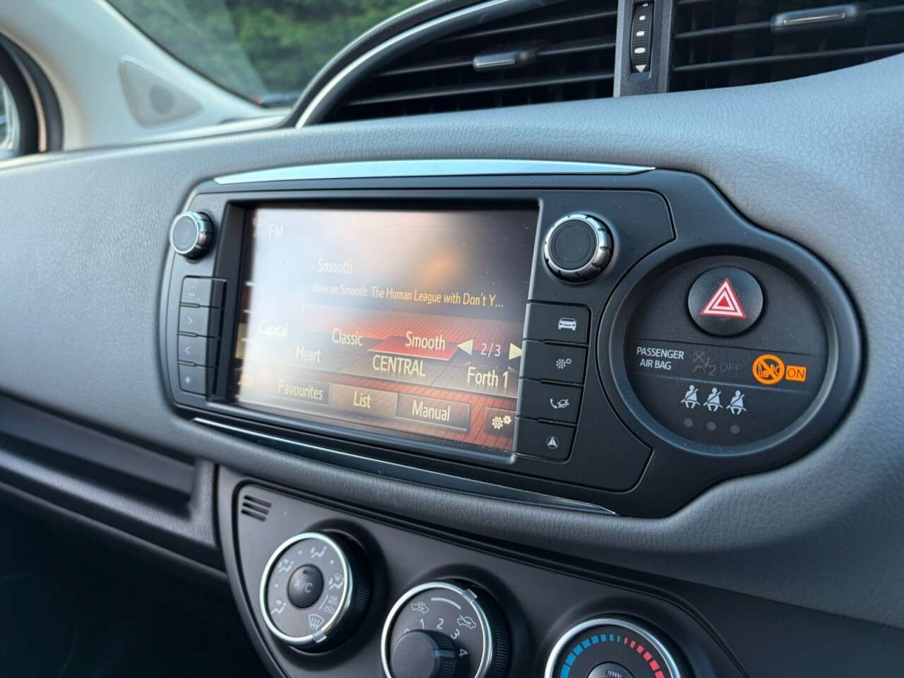 2016 TOYOTA YARIS 2016 TOYOTA YARIS