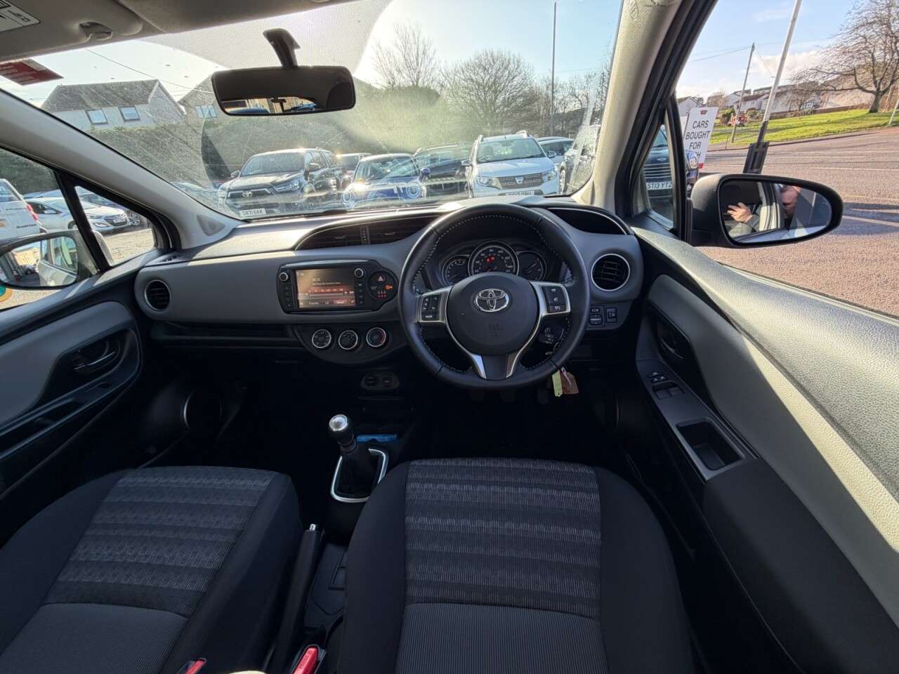 2016 TOYOTA YARIS 2016 TOYOTA YARIS