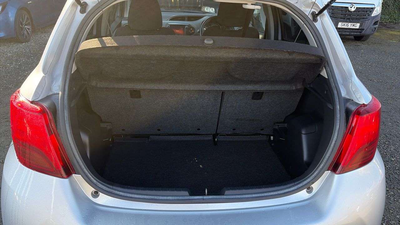 2016 TOYOTA YARIS 2016 TOYOTA YARIS