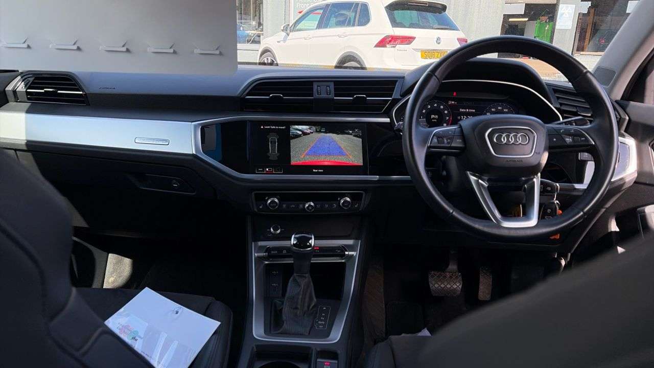 2019 AUDI Q3 2019 AUDI Q3