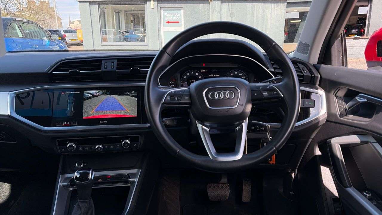 2019 AUDI Q3 2019 AUDI Q3