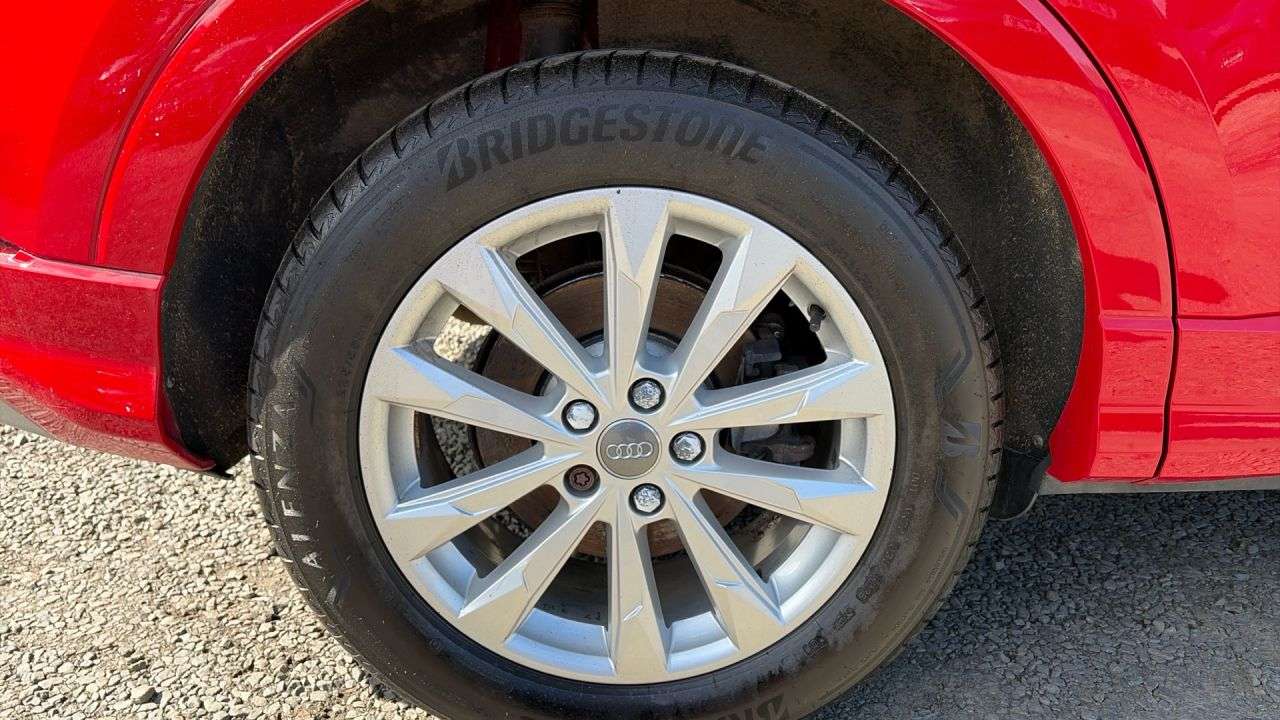 2019 AUDI Q3 2019 AUDI Q3