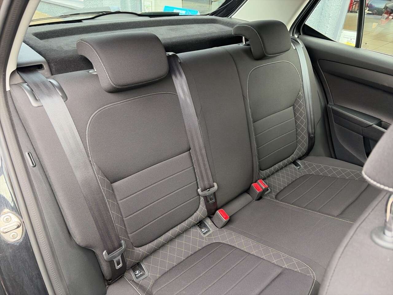 2015 SKODA FABIA 2015 SKODA FABIA