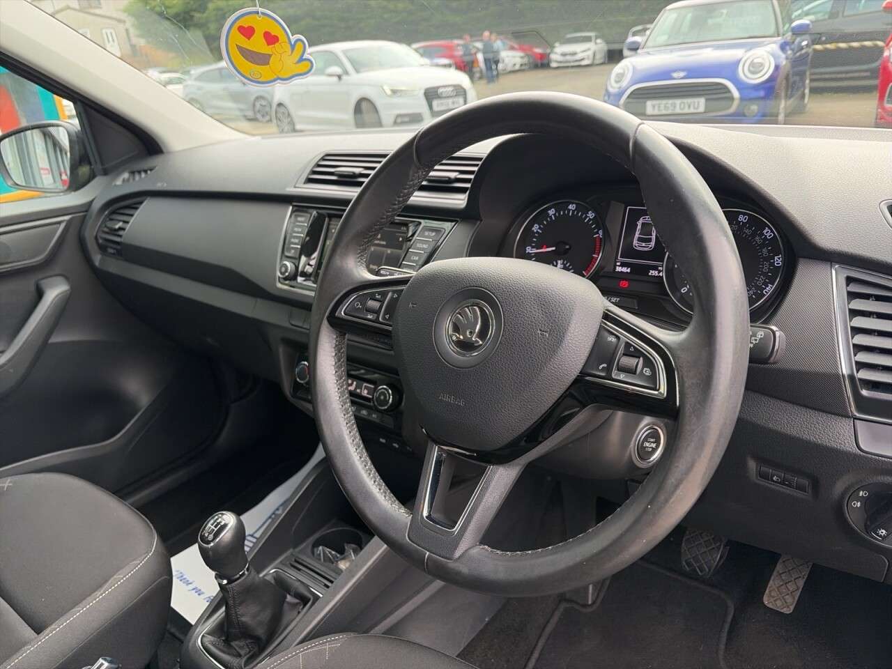 2015 SKODA FABIA 2015 SKODA FABIA