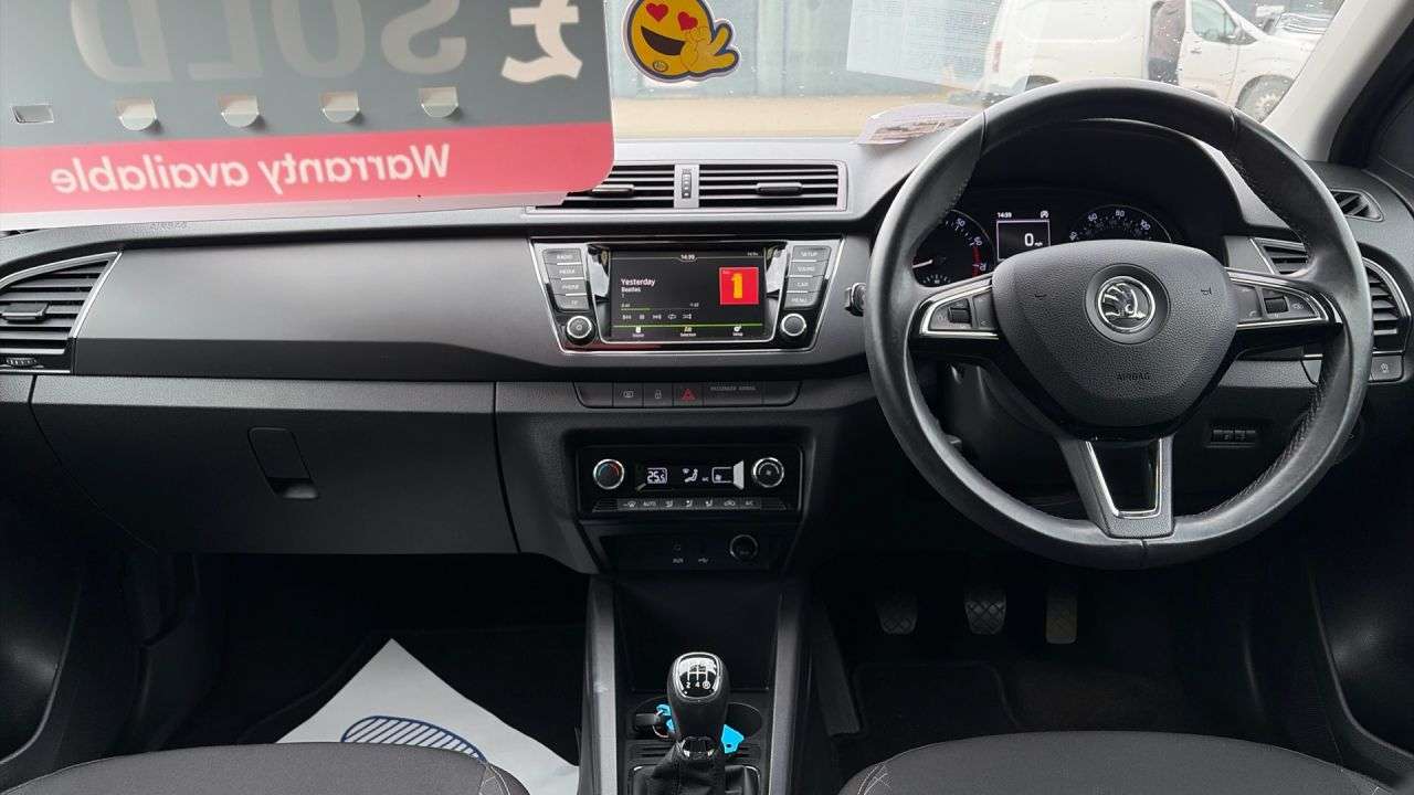 2015 SKODA FABIA 2015 SKODA FABIA