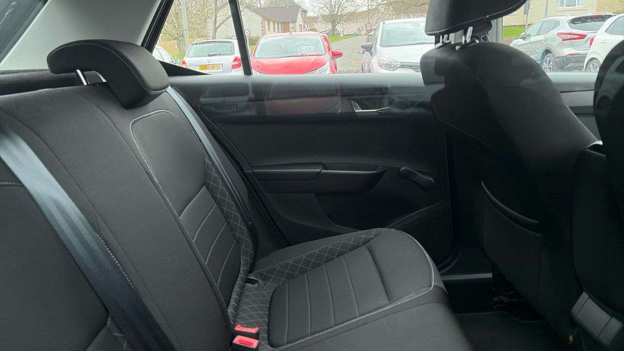 2015 SKODA FABIA 2015 SKODA FABIA