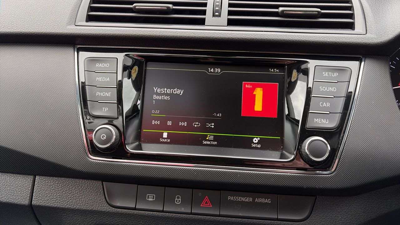 2015 SKODA FABIA 2015 SKODA FABIA