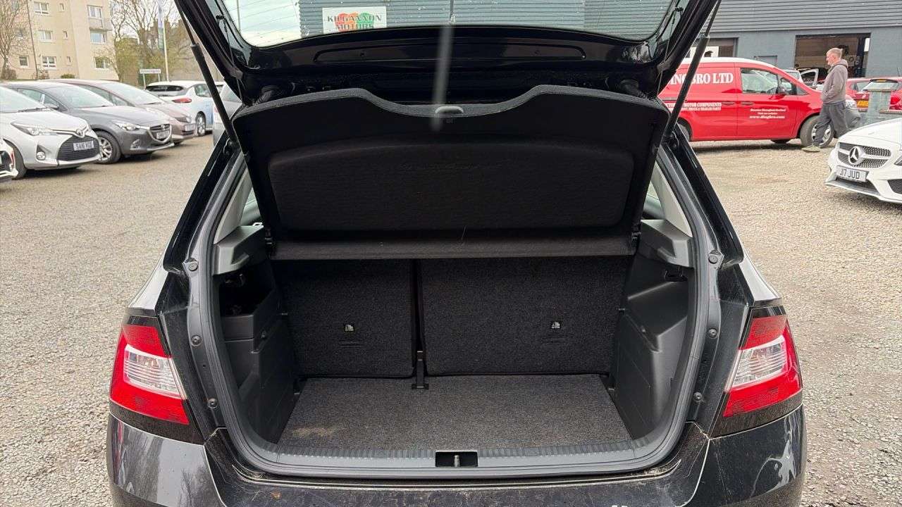 2015 SKODA FABIA 2015 SKODA FABIA