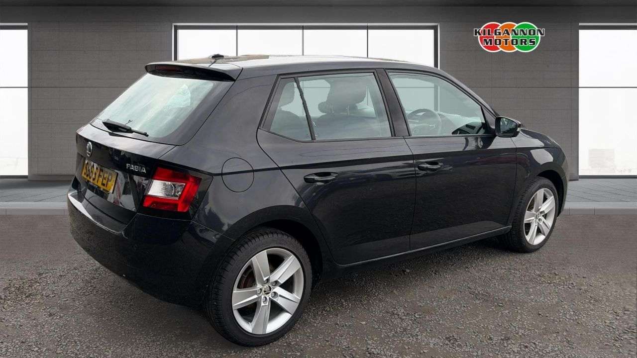 2015 SKODA FABIA 2015 SKODA FABIA