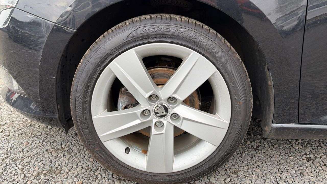 2015 SKODA FABIA 2015 SKODA FABIA