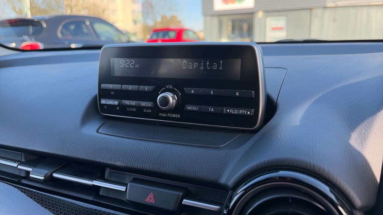 2019 MAZDA MAZDA2 2019 MAZDA MAZDA2