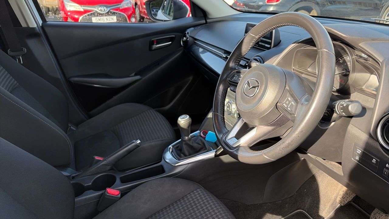 2019 MAZDA MAZDA2 2019 MAZDA MAZDA2