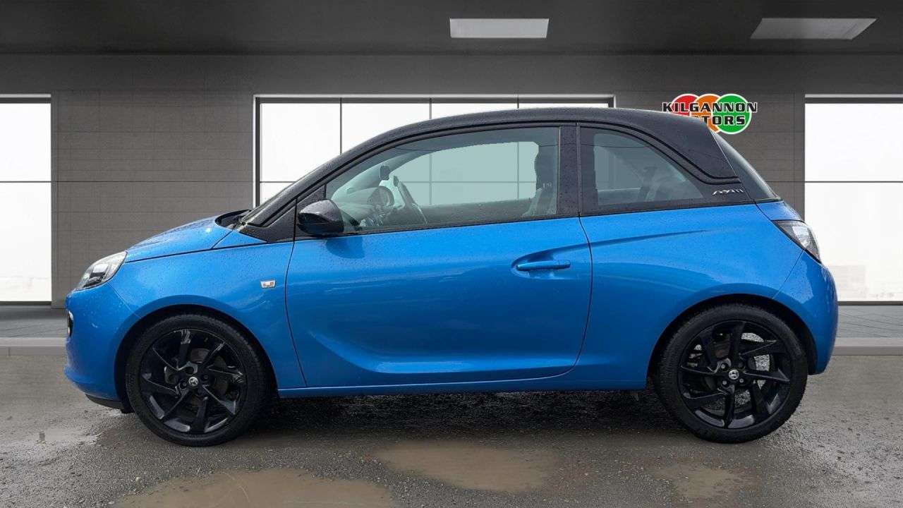 A 2019 VAUXHALL ADAM 1.2i Griffin Hatchback 3dr Petrol Manual Euro 6 (70 ps) A 2019 VAUXHALL ADAM 1.2i Griffin Hatchback 3dr Petrol Manual Euro 6 (70 ps)
