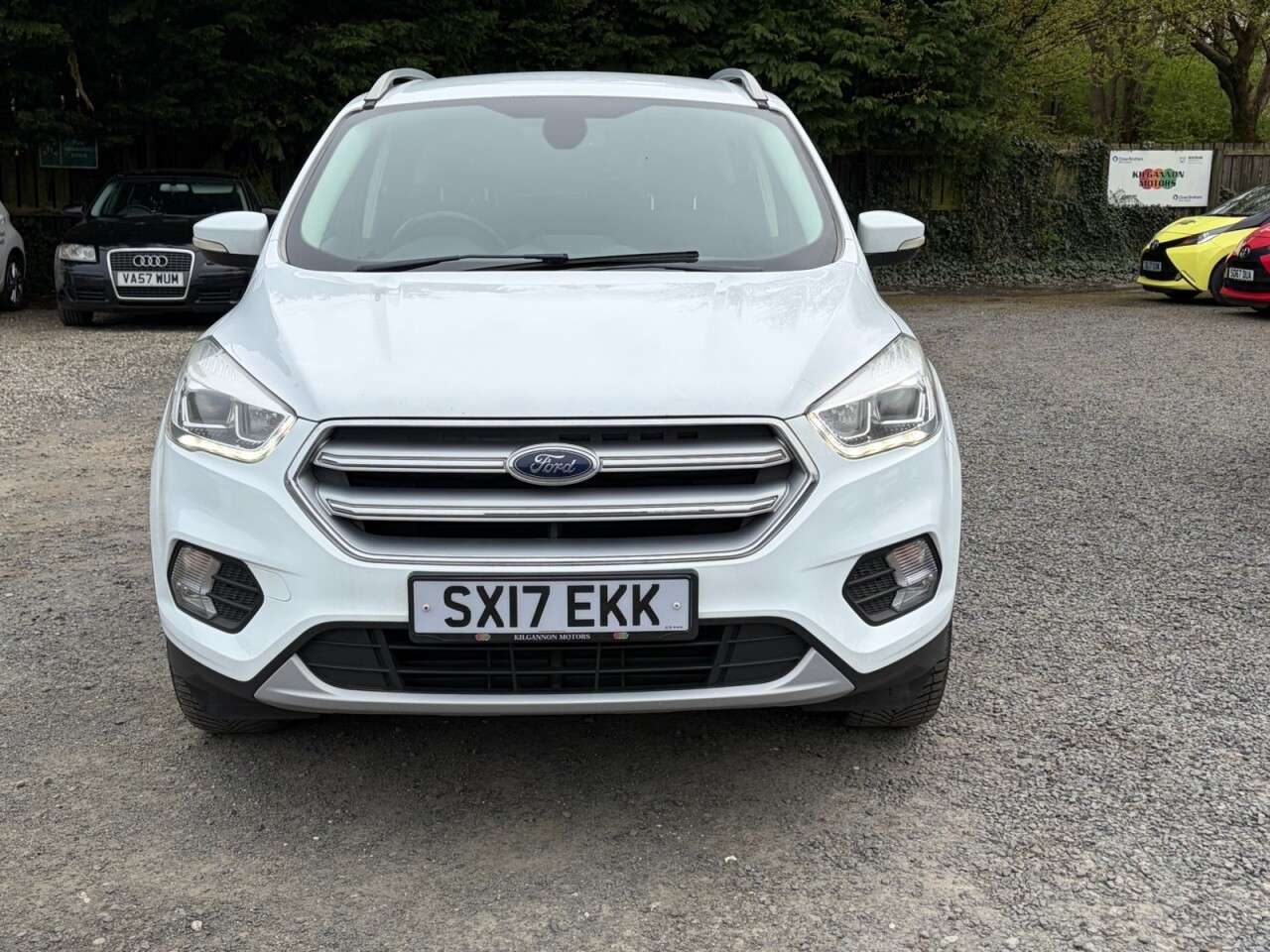 A 2017 FORD KUGA 2.0 TDCi Titanium SUV 5dr Diesel Powershift AWD Euro 6 (s/s) (180 ps) A 2017 FORD KUGA 2.0 TDCi Titanium SUV 5dr Diesel Powershift AWD Euro 6 (s/s) (180 ps)