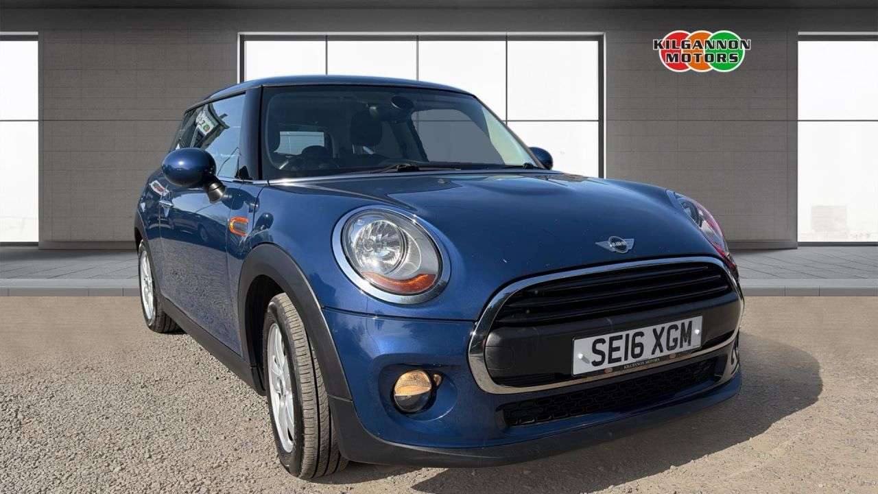 A 2016 MINI HATCH 1.2 One Hatchback 3dr Petrol Manual Euro 6 (s/s) (102 ps) A 2016 MINI HATCH 1.2 One Hatchback 3dr Petrol Manual Euro 6 (s/s) (102 ps)