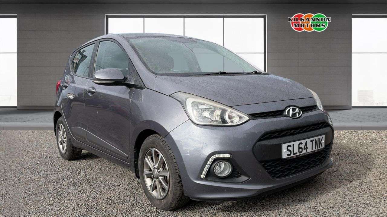 A 2014 HYUNDAI I10 1.2 Premium Hatchback 5dr Petrol Manual Euro 5 (87 ps) A 2014 HYUNDAI I10 1.2 Premium Hatchback 5dr Petrol Manual Euro 5 (87 ps)