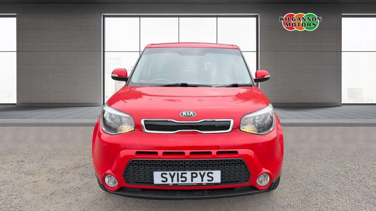A 2015 KIA SOUL 1.6 GDi Connect SUV 5dr Petrol Manual Euro 5 (130 bhp) A 2015 KIA SOUL 1.6 GDi Connect SUV 5dr Petrol Manual Euro 5 (130 bhp)