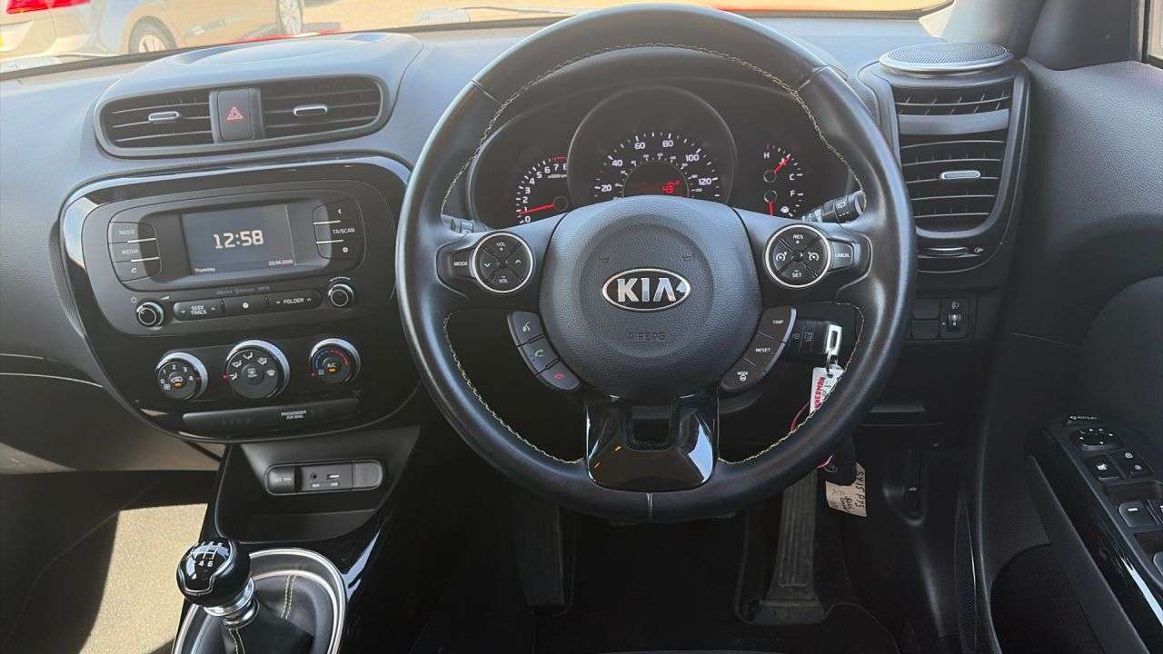 2015 KIA SOUL 2015 KIA SOUL