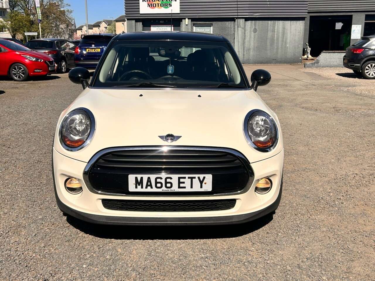 A 2016 MINI HATCH 1.5 Cooper Hatchback 5dr Petrol Manual Euro 6 (s/s) (136 ps) A 2016 MINI HATCH 1.5 Cooper Hatchback 5dr Petrol Manual Euro 6 (s/s) (136 ps)