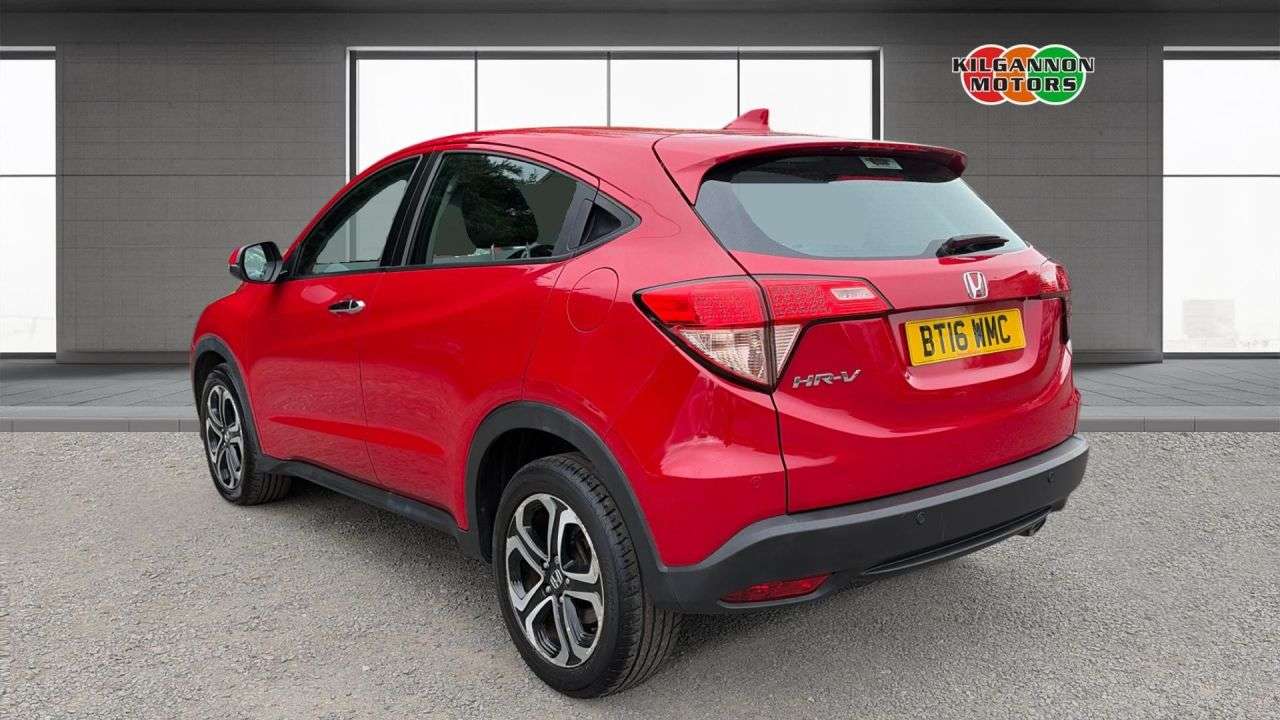 A 2016 HONDA HR-V 1.6 i-DTEC SE Navi SUV 5dr Diesel Manual Euro 6 (s/s) (120 ps) A 2016 HONDA HR-V 1.6 i-DTEC SE Navi SUV 5dr Diesel Manual Euro 6 (s/s) (120 ps)