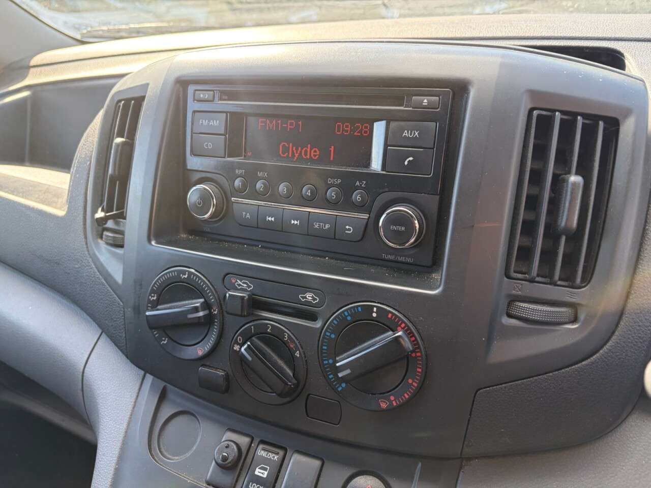 2019 NISSAN NV200 2019 NISSAN NV200
