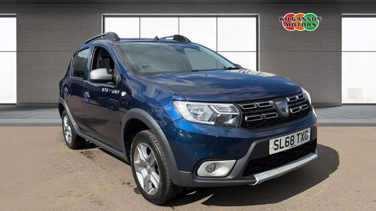 A 2018 DACIA SANDERO STEPWAY 0.9 TCe Essential Hatchback 5dr Petrol Manual Euro 6 (s/s) (90 ps) A 2018 DACIA SANDERO STEPWAY 0.9 TCe Essential Hatchback 5dr Petrol Manual Euro 6 (s/s) (90 ps)