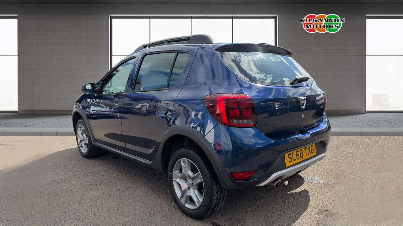 A 2018 DACIA SANDERO STEPWAY 0.9 TCe Essential Hatchback 5dr Petrol Manual Euro 6 (s/s) (90 ps) A 2018 DACIA SANDERO STEPWAY 0.9 TCe Essential Hatchback 5dr Petrol Manual Euro 6 (s/s) (90 ps)