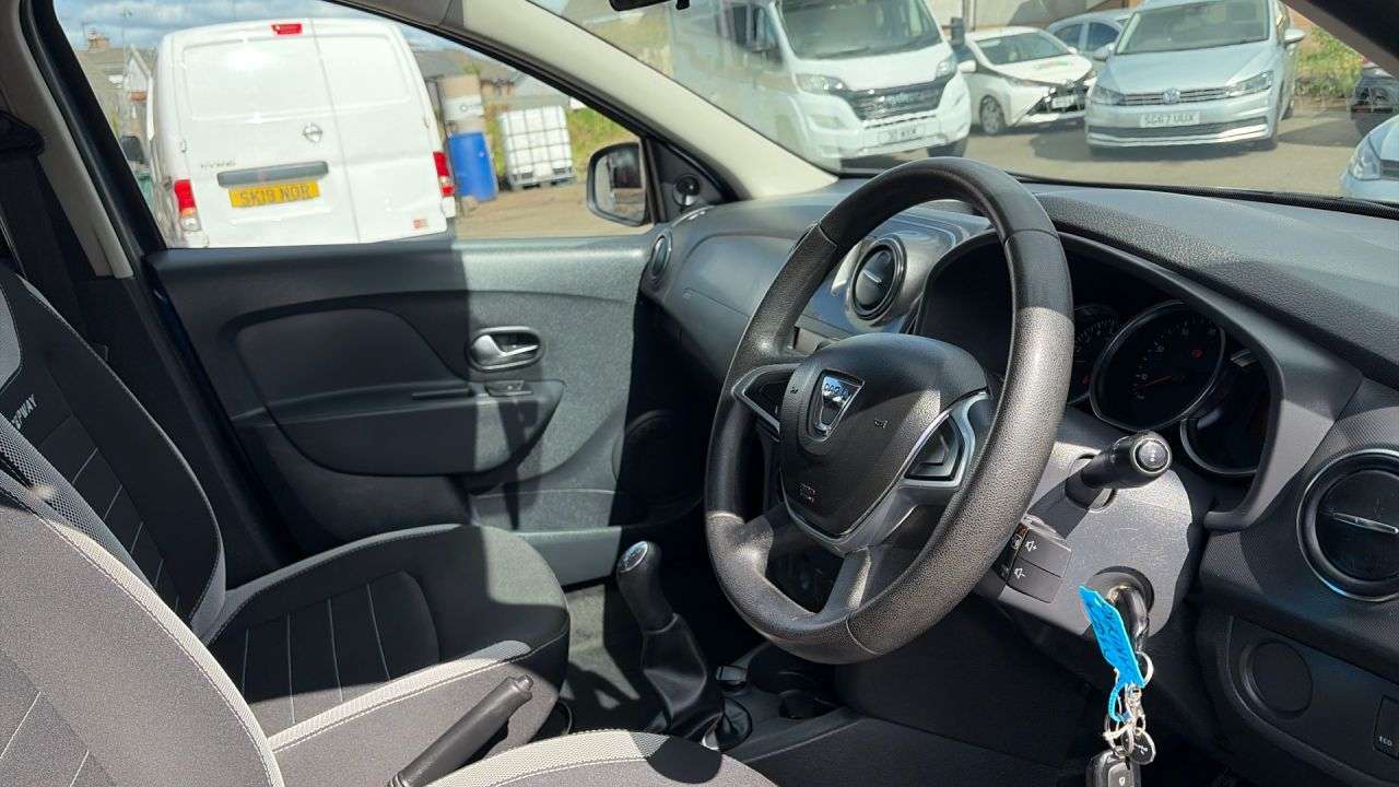 2018 DACIA SANDERO STEPWAY 2018 DACIA SANDERO STEPWAY