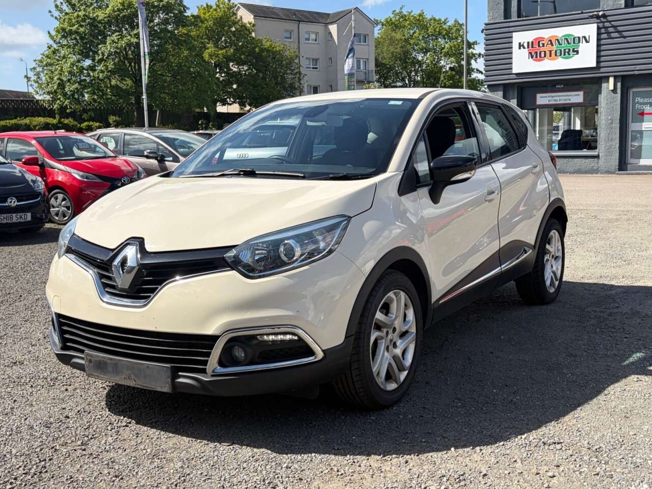 A 2016 RENAULT CAPTUR 1.5 dCi ENERGY Dynamique Nav SUV 5dr Diesel Auto Euro 6 (s/s) (90 ps) A 2016 RENAULT CAPTUR 1.5 dCi ENERGY Dynamique Nav SUV 5dr Diesel Auto Euro 6 (s/s) (90 ps)
