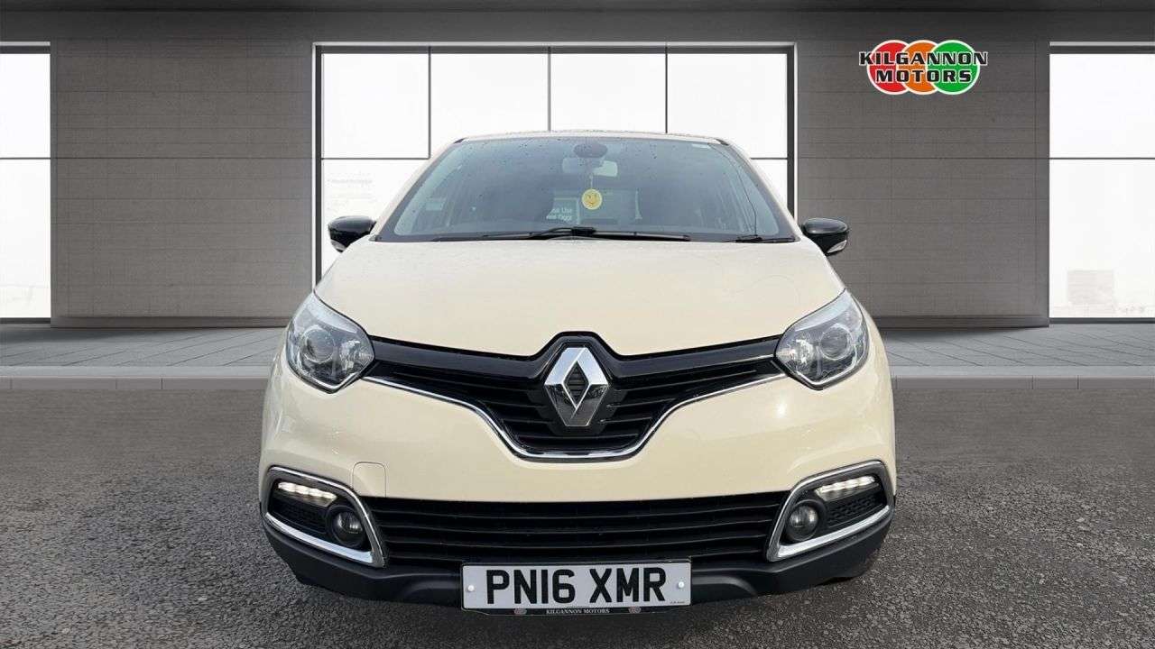 A 2016 RENAULT CAPTUR 1.5 dCi ENERGY Dynamique Nav SUV 5dr Diesel Auto Euro 6 (s/s) (90 ps) Sat-N A 2016 RENAULT CAPTUR 1.5 dCi ENERGY Dynamique Nav SUV 5dr Diesel Auto Euro 6 (s/s) (90 ps) Sat-N