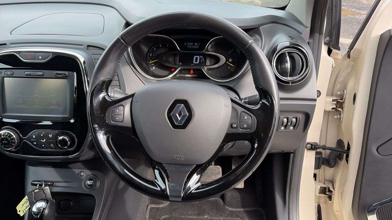 2016 RENAULT CAPTUR 2016 RENAULT CAPTUR