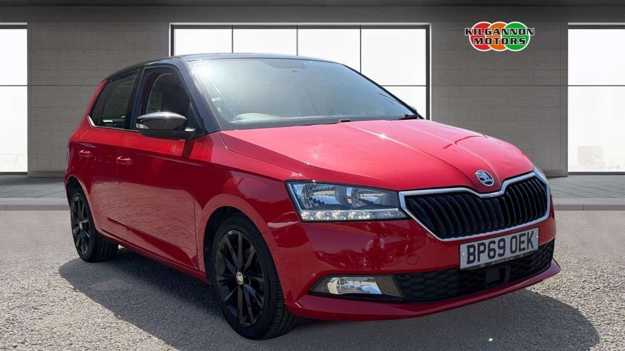 A 2019 SKODA FABIA 1.0 Colour Edition Hatchback 5dr Petrol Manual Euro 6 (s/s) (60 ps) Rear se A 2019 SKODA FABIA 1.0 Colour Edition Hatchback 5dr Petrol Manual Euro 6 (s/s) (60 ps) Rear se