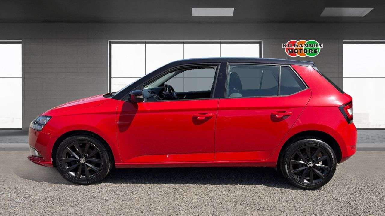 A 2019 SKODA FABIA 1.0 Colour Edition Hatchback 5dr Petrol Manual Euro 6 (s/s) (60 ps) Rear se A 2019 SKODA FABIA 1.0 Colour Edition Hatchback 5dr Petrol Manual Euro 6 (s/s) (60 ps) Rear se