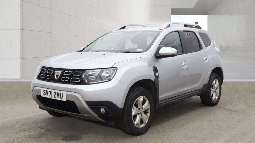 A 2021 DACIA DUSTER 1.0 TCe Comfort SUV 5dr Bi Fuel Manual Euro 6 (s/s) (100 ps) Elevated Drivi A 2021 DACIA DUSTER 1.0 TCe Comfort SUV 5dr Bi Fuel Manual Euro 6 (s/s) (100 ps) Elevated Drivi